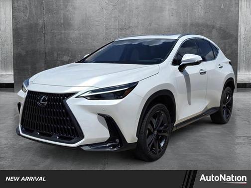 2025 Lexus NX 450h+ Luxury