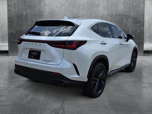 2025 Lexus NX 450h+ Luxury