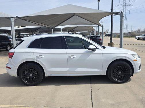 2019 Audi Q5 2.0T Premium Plus
