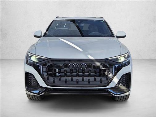 2025 Audi Q8 55 Premium