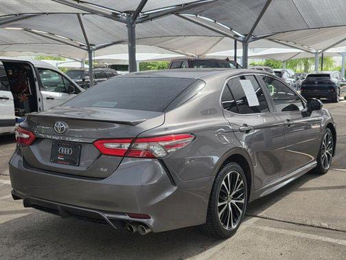 Predawn Gray Mica 2018 Toyota Camry SE