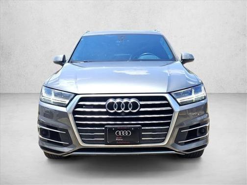 Graphite Gray Metallic 2018 Audi Q7 3.0T Prestige