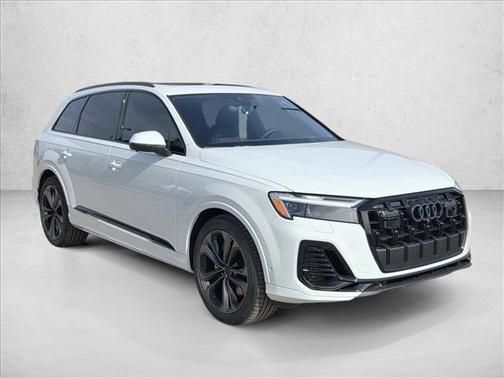 2026 Audi Q7 55 Premium Plus