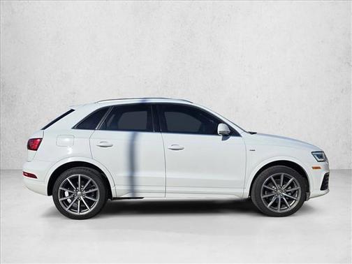 2018 Audi Q3 2.0T Premium Plus