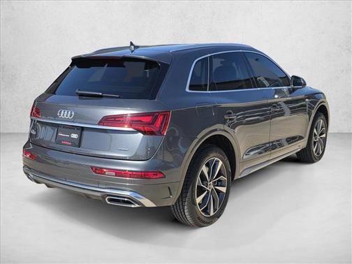 2023 Audi Q5 45 S line Premium