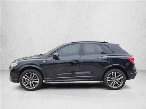 2023 Audi Q3 45 S line Premium Plus