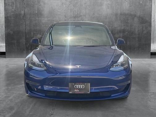 2022 Tesla Model 3 Standard Range