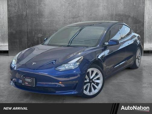 2022 Tesla Model 3 Standard Range