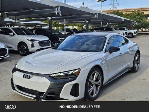 Suzuka Gray Metallic 2024 Audi e-tron GT Premium Plus quattro