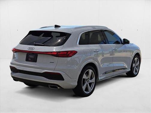 2025 Audi Q5 Prestige