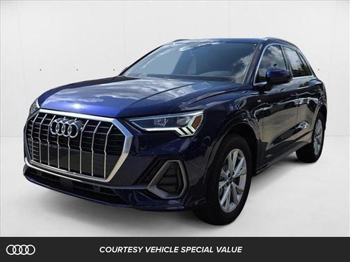 2025 Audi Q3 Premium 45 TFSI S line quattro Tiptronic