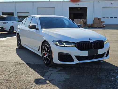 Alpine White 2022 BMW M550 i Xdrive