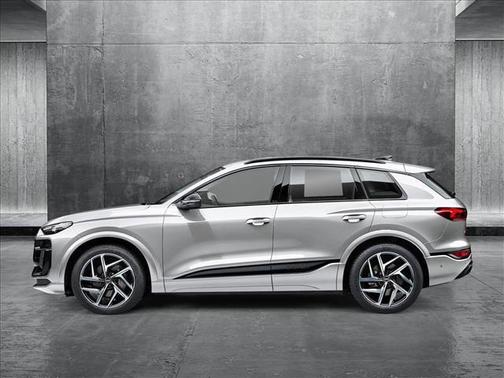 2025 Audi Q6 e-tron Premium Plus quattro