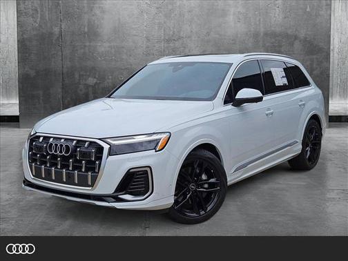 2025 Audi Q7 55 Premium Plus