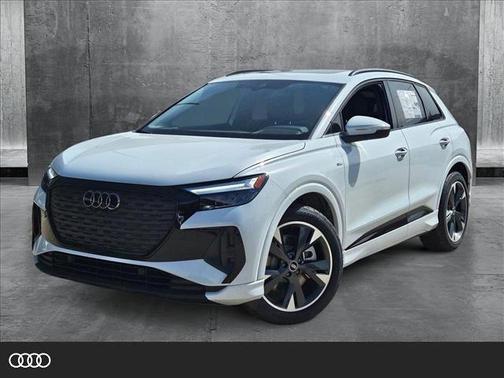 2025 Audi Q4 e-tron Premium Plus 55 quattro