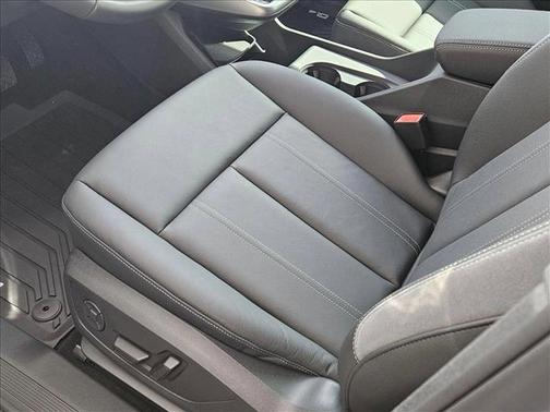 2025 Audi Q4 e-tron Premium Plus 55 quattro