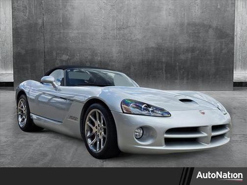 2005 Dodge Viper SRT10