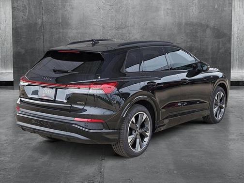 2025 Audi Q4 e-tron Premium Plus 55 quattro
