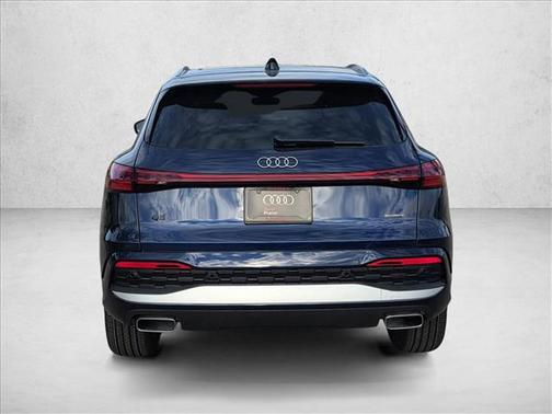 2025 Audi Q5 Premium TFSI quattro S tronic