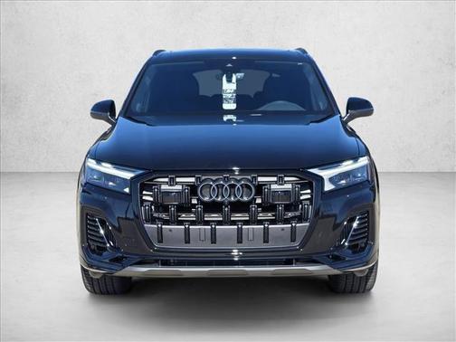 2026 Audi Q7 55 Premium Plus