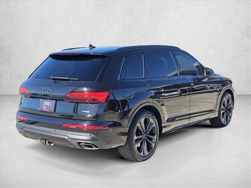 2026 Audi Q7 55 Premium Plus
