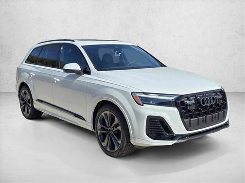 2026 Audi Q7 55 Premium Plus