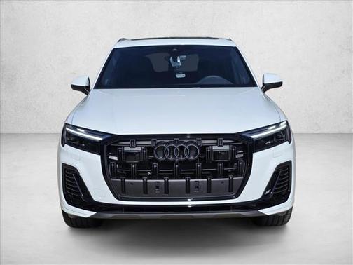 2026 Audi Q7 55 Premium Plus