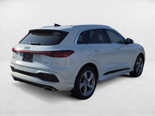 2025 Audi Q5 Prestige