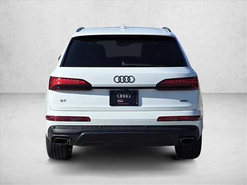 2026 Audi Q7 45 Premium Plus