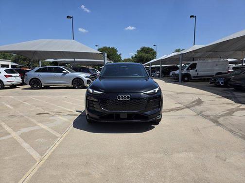 2025 Audi Q6 e-tron Premium Plus quattro