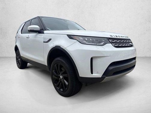 Yulong White Metallic 2019 Land Rover Discovery HSE