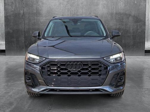 2022 Audi Q5 45 S line Premium Plus