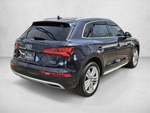 Moonlight Blue Metallic 2018 Audi Q5 2.0T Premium Plus