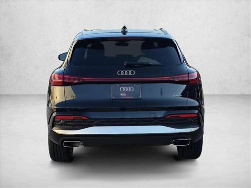 2025 Audi Q5 Premium