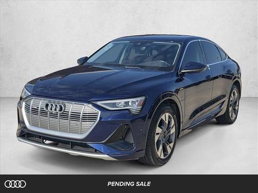 2022 Audi e-tron Sportback S line Premium Plus