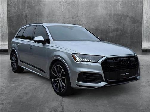 2023 Audi Q7 55 Prestige