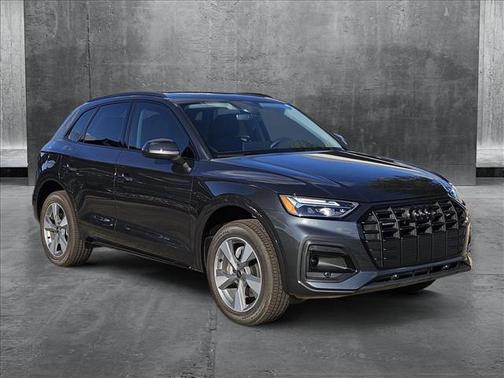 2025 Audi Q5 40 Premium