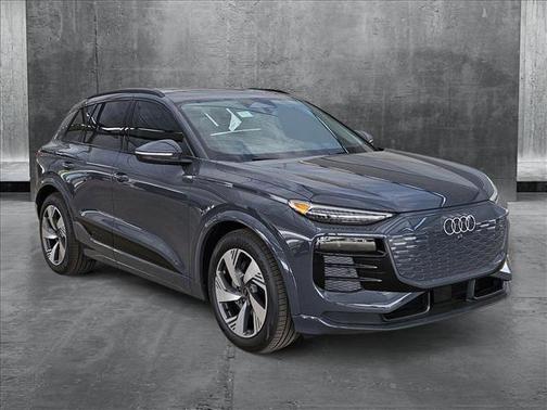 2025 Audi Q6 e-tron Prestige quattro