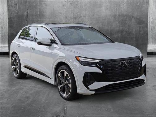 2025 Audi Q4 e-tron Premium Plus 55 quattro