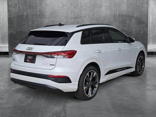 2025 Audi Q4 e-tron Premium Plus 55 quattro