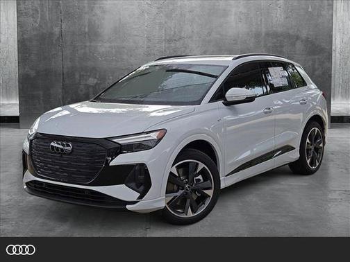 2025 Audi Q4 e-tron Premium Plus 55 quattro