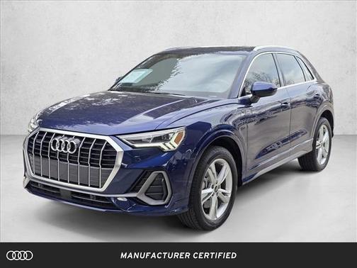 2024 Audi Q3 Premium 45 TFSI S line quattro Tiptronic