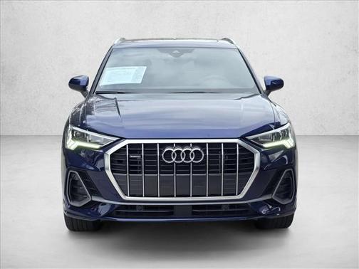 2024 Audi Q3 Premium 45 TFSI S line quattro Tiptronic