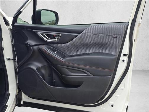 Crystal White Pearl 2019 Subaru Forester Sport