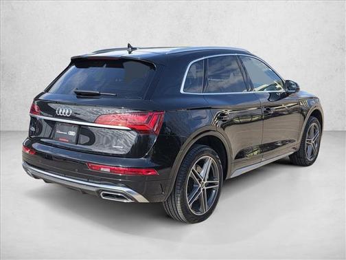 2024 Audi Q5 55 S line Premium