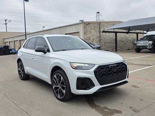 2024 Audi SQ5 3.0T Premium Plus