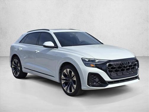 2026 Audi Q8 55 Premium Plus