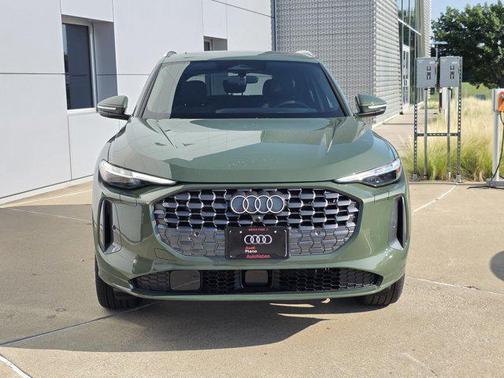 District Green Metallic 2026 Audi Q5 Premium Plus TFSI quattro S tronic