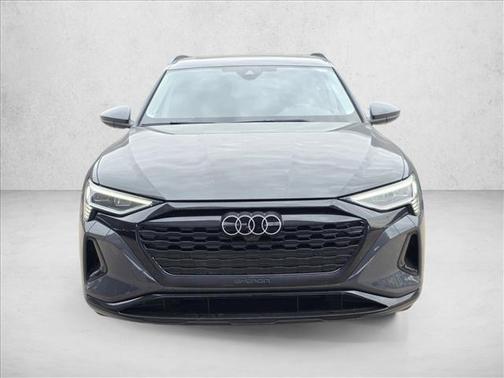 2024 Audi Q8 e-tron Premium