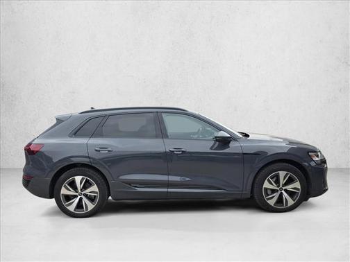 2024 Audi Q8 e-tron Premium